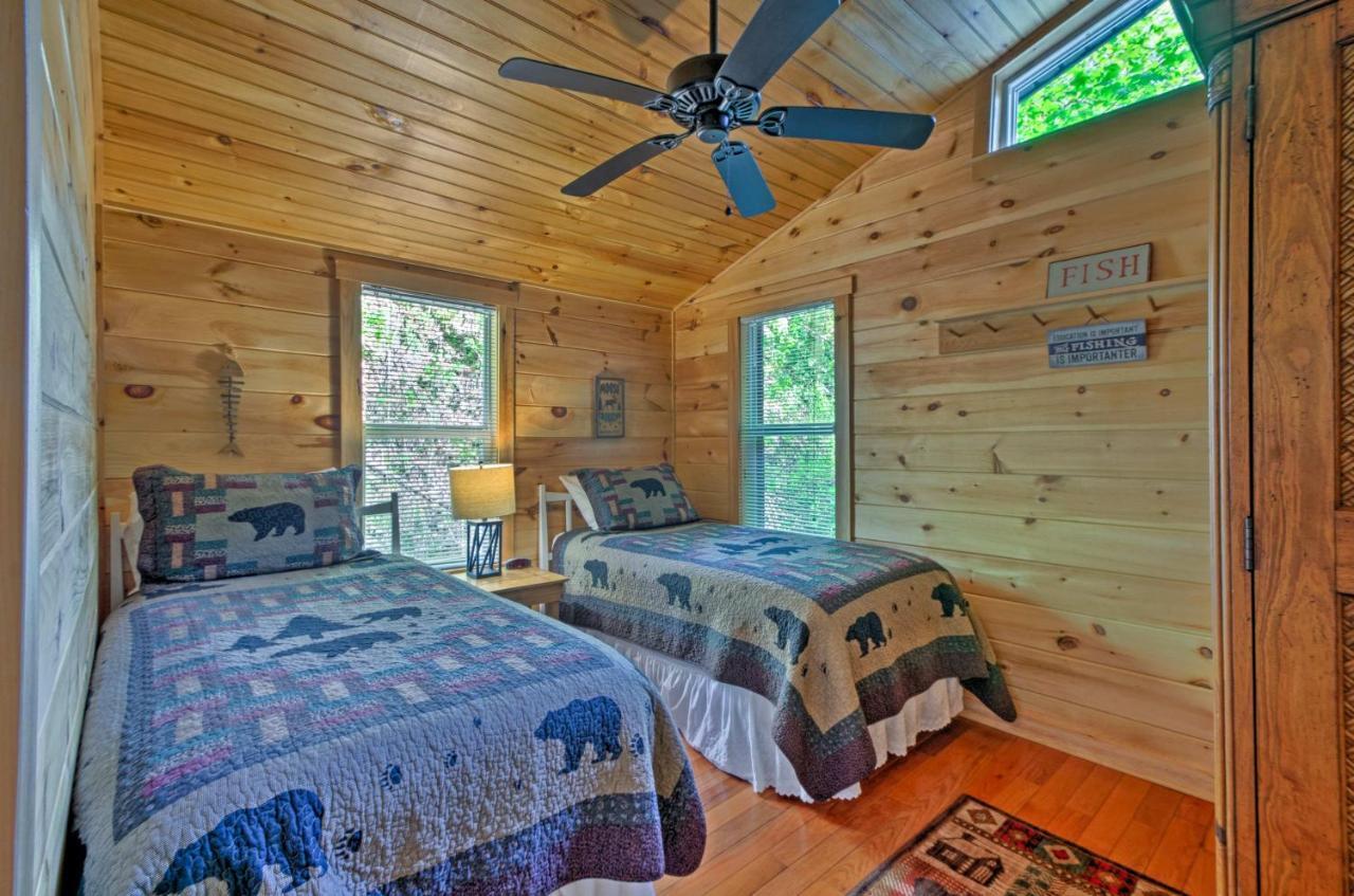 Bryson City Cabin With Fire Pit On Coopers Creek! Kültér fotó
