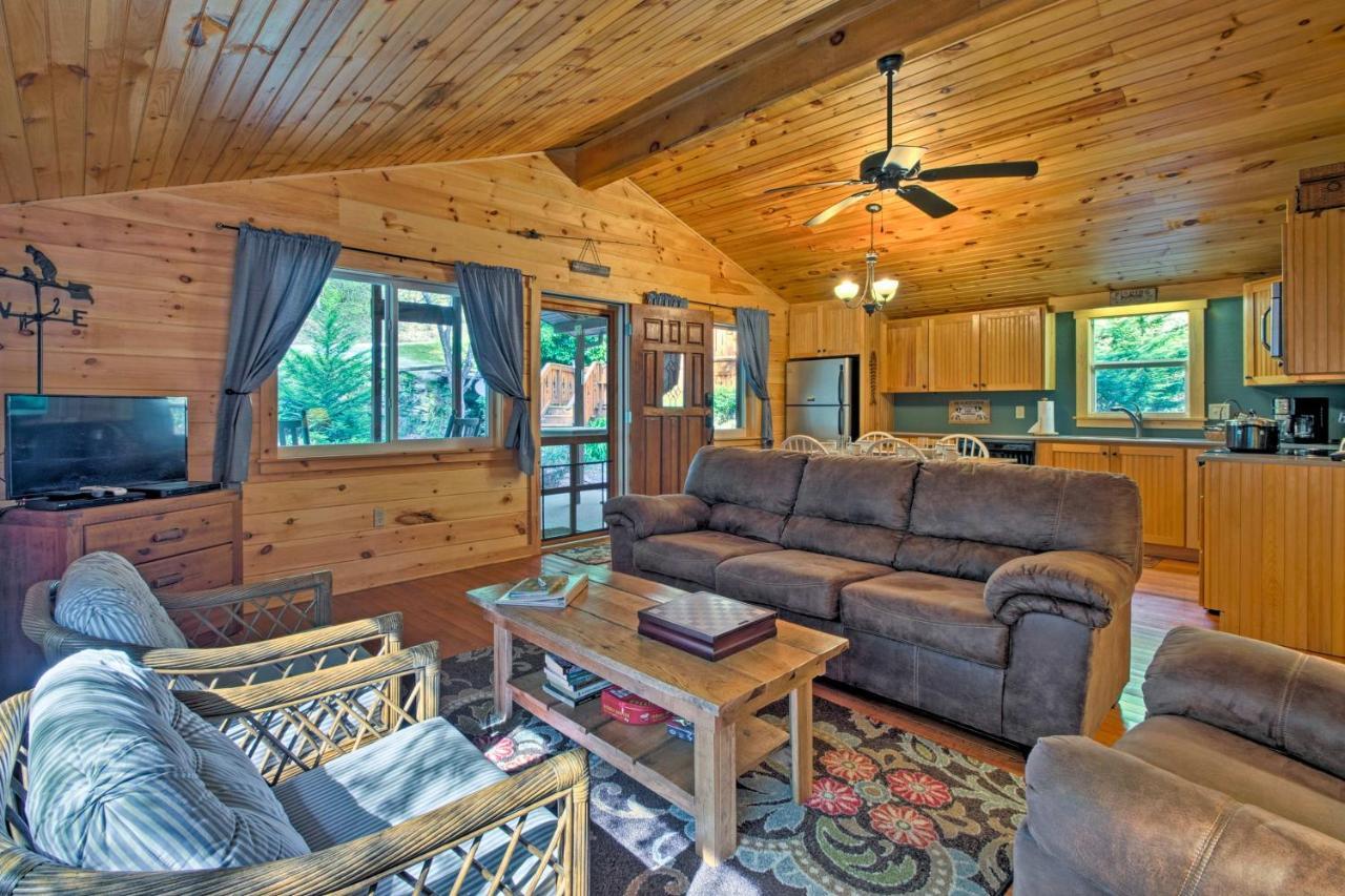 Bryson City Cabin With Fire Pit On Coopers Creek! Kültér fotó